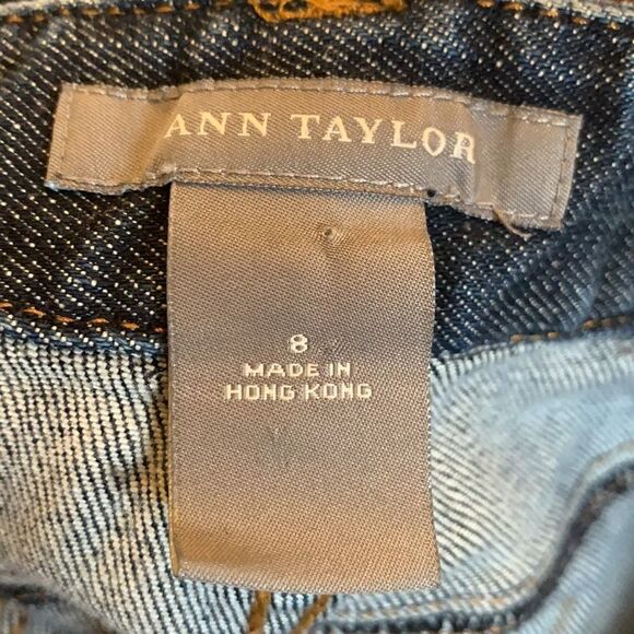 Ann Taylor size 8 denim jeans with embellished back pockets. Inseam 27” EUC - Picture 8 of 8